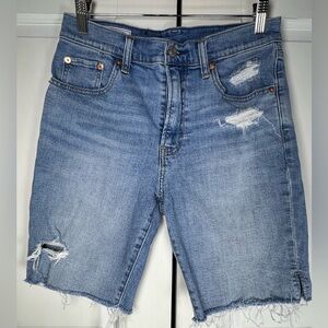 Gap 9” Bermuda Short High Rise Medium Wash Denim Jean Shorts size 27/4R